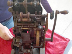 gears and hand-crank, Edison Kinetoscope