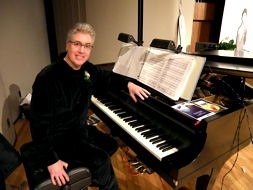 Greg Foreman did matinee films at the piano