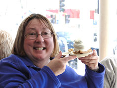 Denise's apple pie and ice cream