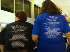 Which program is easier to read? Jane votes for BLUE.