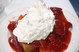 One guest's dessert plate